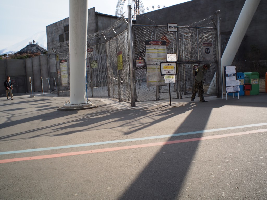 Nathan kept trying to convince me that I really, really wanted to go in here. I did not. 